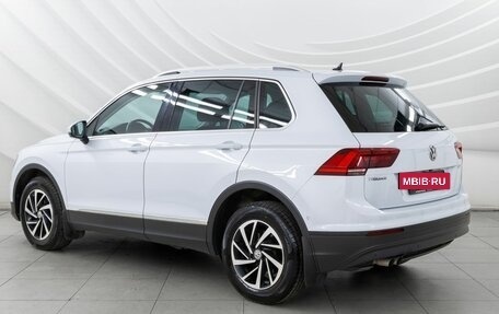 Volkswagen Tiguan II, 2018 год, 2 480 000 рублей, 6 фотография