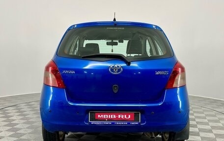 Toyota Yaris III рестайлинг, 2008 год, 680 000 рублей, 6 фотография