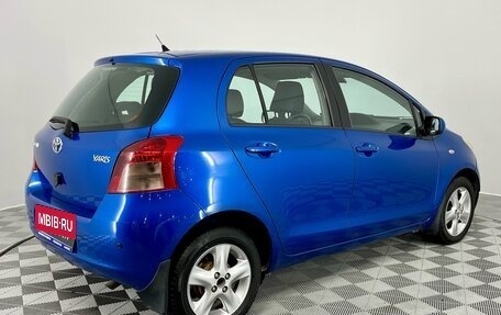 Toyota Yaris III рестайлинг, 2008 год, 680 000 рублей, 5 фотография