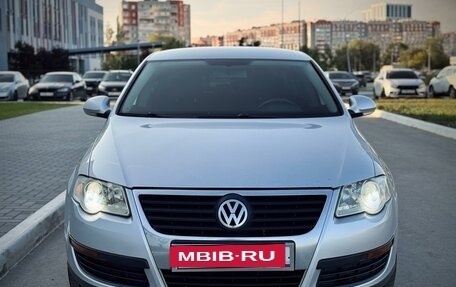 Volkswagen Passat B6, 2005 год, 680 000 рублей, 4 фотография