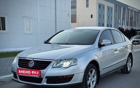 Volkswagen Passat B6, 2005 год, 680 000 рублей, 2 фотография