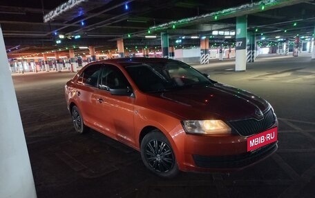 Skoda Rapid I, 2017 год, 800 000 рублей, 2 фотография