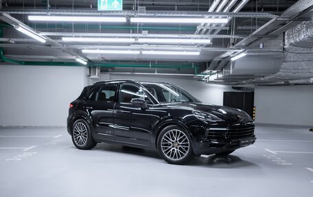 Porsche Cayenne III, 2021 год, 11 350 000 рублей, 8 фотография