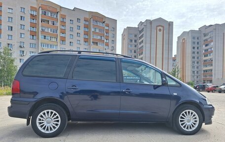 Volkswagen Sharan I рестайлинг, 2001 год, 680 000 рублей, 3 фотография