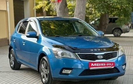 KIA cee'd I рестайлинг, 2010 год, 878 000 рублей, 5 фотография