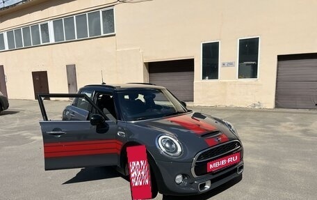 MINI Hatch, 2015 год, 2 000 000 рублей, 4 фотография