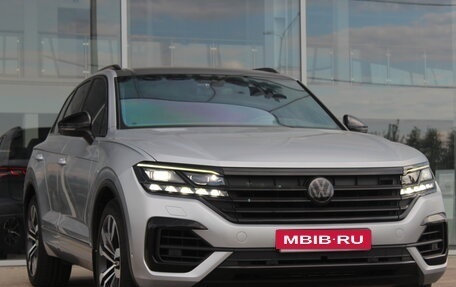 Volkswagen Touareg III, 2018 год, 4 850 000 рублей, 2 фотография