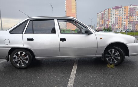 Daewoo Nexia I рестайлинг, 2011 год, 333 333 рублей, 3 фотография