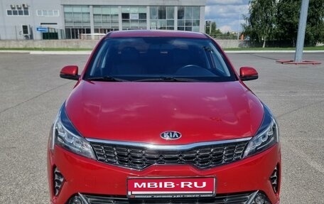 KIA Rio IV, 2020 год, 1 790 000 рублей, 2 фотография