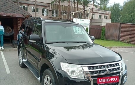 Mitsubishi Pajero IV, 2015 год, 2 750 000 рублей, 4 фотография