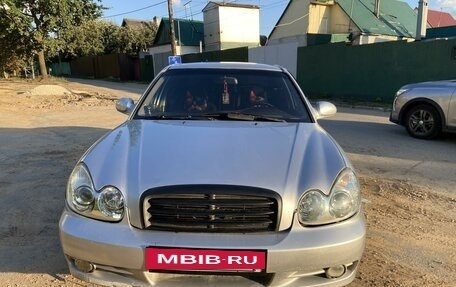 Hyundai Sonata IV рестайлинг, 2004 год, 450 000 рублей, 3 фотография