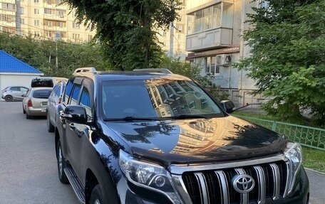 Toyota Land Cruiser Prado 150 рестайлинг 2, 2014 год, 3 700 000 рублей, 4 фотография