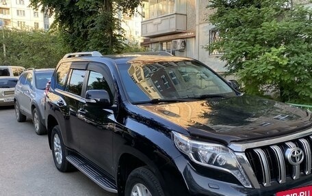 Toyota Land Cruiser Prado 150 рестайлинг 2, 2014 год, 3 700 000 рублей, 3 фотография