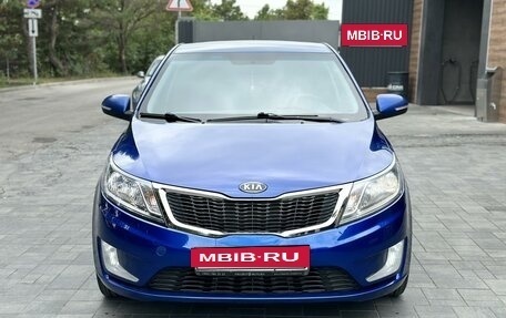 KIA Rio III рестайлинг, 2012 год, 960 000 рублей, 2 фотография