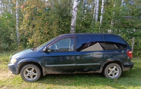 Chrysler Voyager IV, 2002 год, 360 000 рублей, 3 фотография