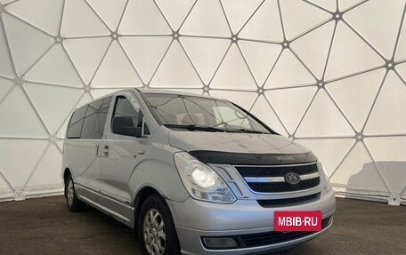 Hyundai Grand Starex Grand Starex I рестайлинг 2, 2008 год, 1 297 000 рублей, 3 фотография