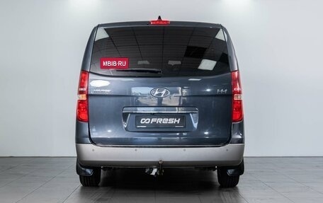 Hyundai H-1 II рестайлинг, 2020 год, 3 449 000 рублей, 3 фотография