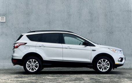 Ford Kuga III, 2018 год, 1 780 000 рублей, 6 фотография