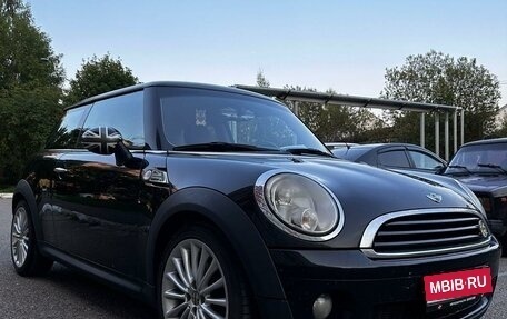 MINI Hatch, 2009 год, 850 000 рублей, 1 фотография