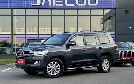 Toyota Land Cruiser 200, 2015 год, 5 831 300 рублей, 1 фотография