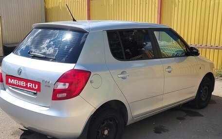 Skoda Fabia II, 2012 год, 750 000 рублей, 3 фотография