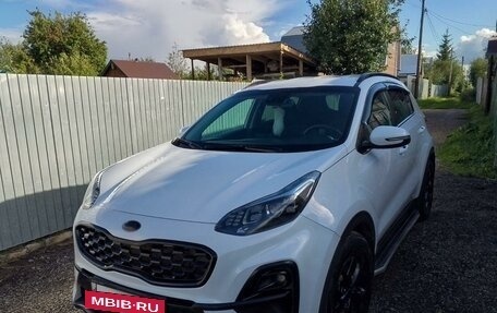 KIA Sportage IV рестайлинг, 2021 год, 2 750 000 рублей, 3 фотография