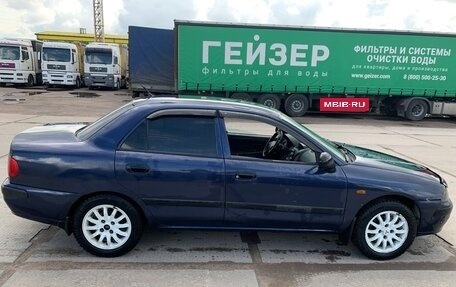 Mitsubishi Carisma I, 2002 год, 270 000 рублей, 1 фотография