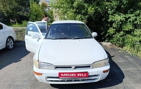 Toyota Sprinter VIII (E110), 1993 год, 155 000 рублей, 2 фотография