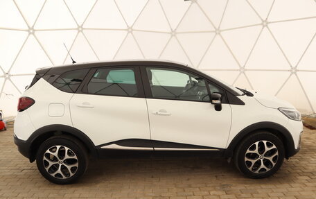 Renault Kaptur I рестайлинг, 2018 год, 1 599 000 рублей, 2 фотография