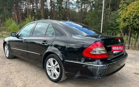 Mercedes-Benz E-Класс, 2007 год, 840 000 рублей, 10 фотография