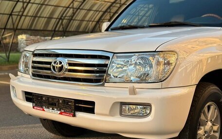 Toyota Land Cruiser 100 рестайлинг 2, 2005 год, 4 450 000 рублей, 3 фотография