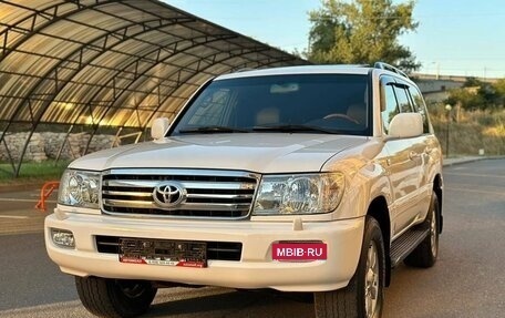 Toyota Land Cruiser 100 рестайлинг 2, 2005 год, 4 450 000 рублей, 2 фотография