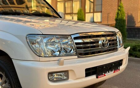 Toyota Land Cruiser 100 рестайлинг 2, 2005 год, 4 450 000 рублей, 6 фотография