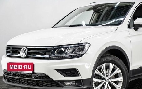 Volkswagen Tiguan II, 2018 год, 2 307 000 рублей, 7 фотография