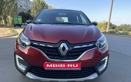 Renault Kaptur I рестайлинг, 2020 год, 1 850 000 рублей, 2 фотография