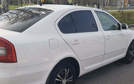 Skoda Octavia, 2011 год, 650 000 рублей, 2 фотография