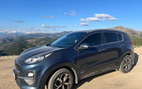 KIA Sportage IV рестайлинг, 2020 год, 2 550 000 рублей, 2 фотография