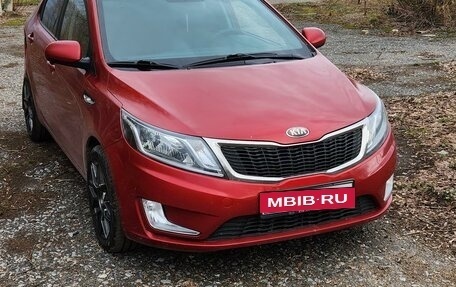 KIA Rio III рестайлинг, 2013 год, 750 000 рублей, 2 фотография