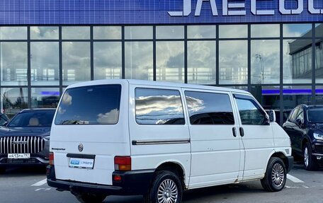 Volkswagen Transporter T4, 2003 год, 709 000 рублей, 5 фотография