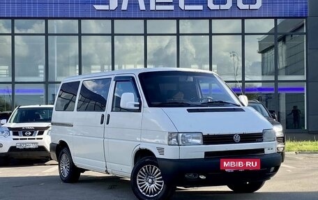 Volkswagen Transporter T4, 2003 год, 709 000 рублей, 3 фотография