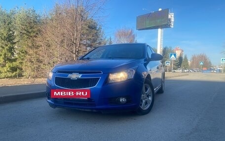 Chevrolet Cruze II, 2011 год, 780 000 рублей, 2 фотография