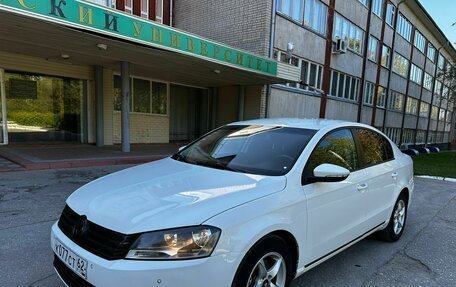 Volkswagen Passat B7, 2013 год, 850 000 рублей, 4 фотография