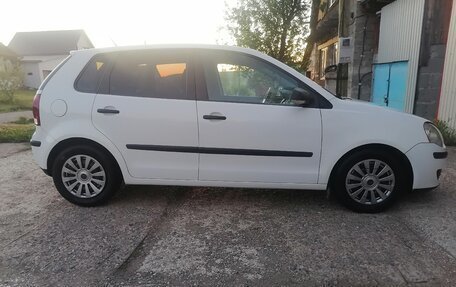 Volkswagen Polo IV рестайлинг, 2009 год, 490 000 рублей, 2 фотография