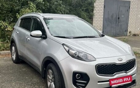 KIA Sportage IV рестайлинг, 2017 год, 2 500 000 рублей, 2 фотография