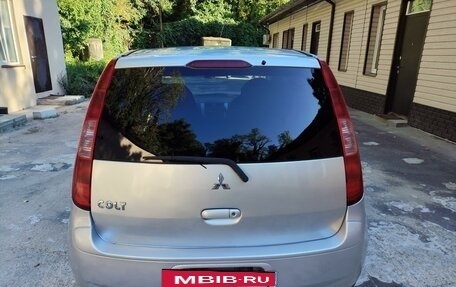 Mitsubishi Colt VI рестайлинг, 2003 год, 415 000 рублей, 3 фотография