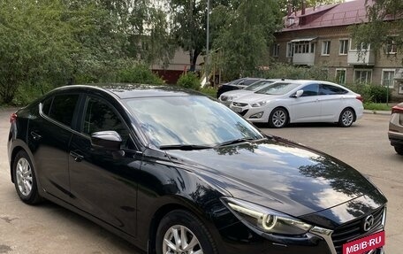 Mazda 3, 2016 год, 1 850 000 рублей, 2 фотография