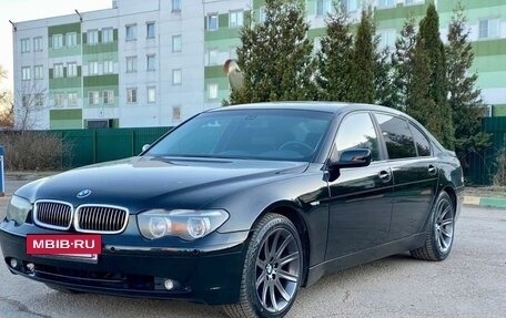 BMW 7 серия, 2003 год, 640 000 рублей, 1 фотография