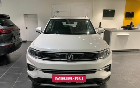 Changan CS35PLUS, 2022 год, 2 050 000 рублей, 2 фотография