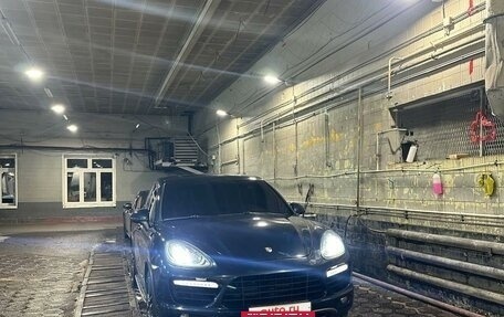 Porsche Cayenne III, 2010 год, 1 690 000 рублей, 2 фотография