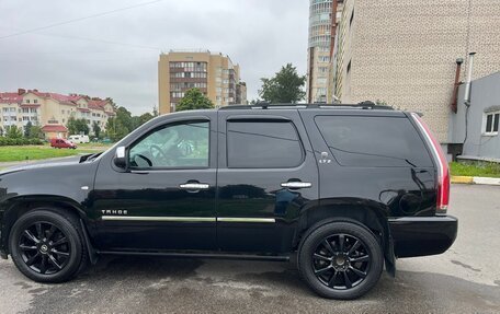 Chevrolet Tahoe III, 2011 год, 2 450 000 рублей, 2 фотография